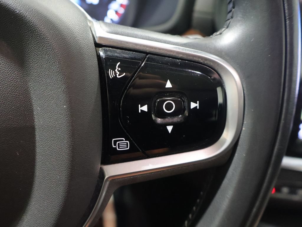 Used 2020 Volvo V60 T5 Cross Country AWD/4WD image 31