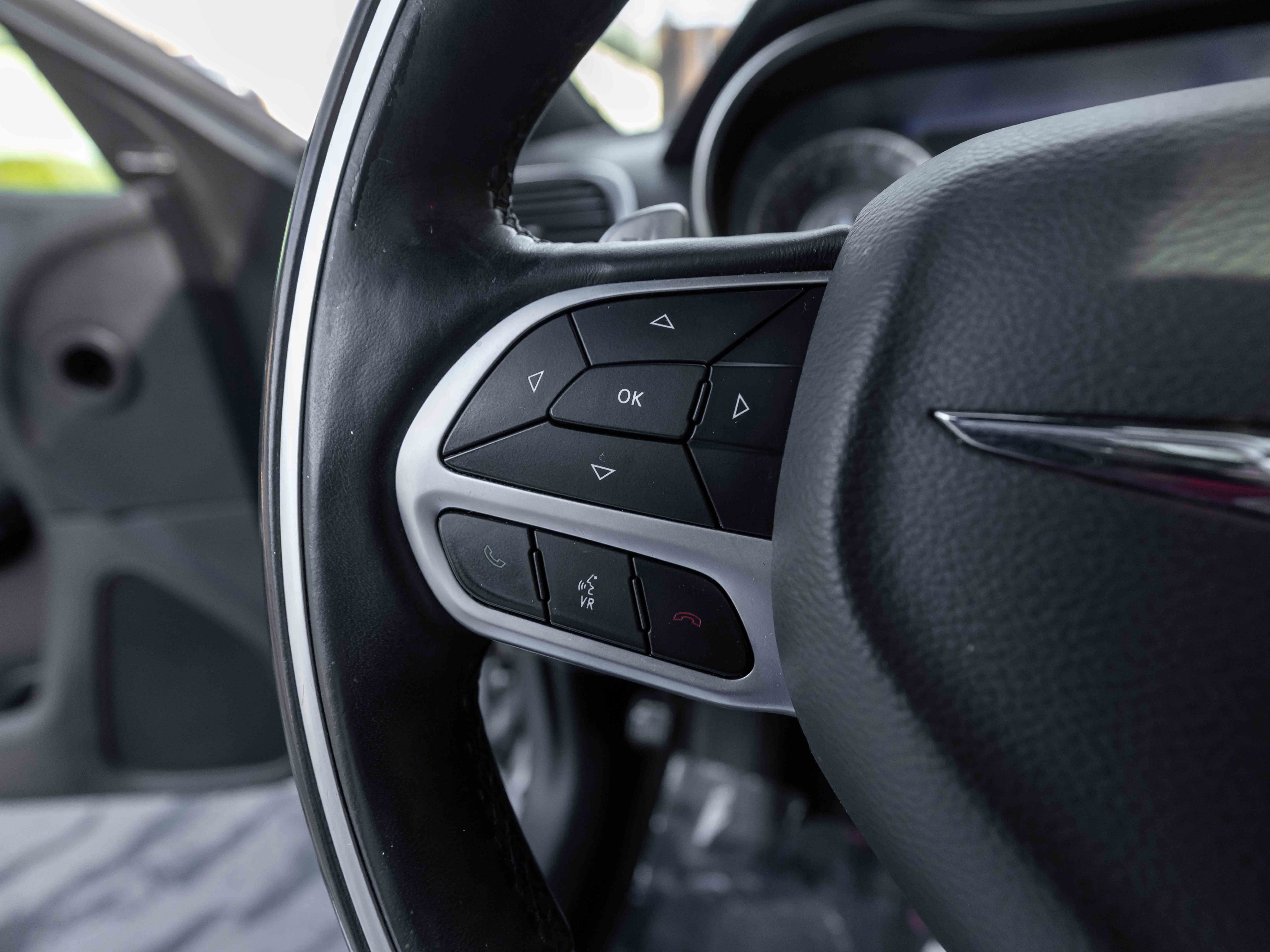 Used 2018 Chrysler 300 C w/ Sun, Sound & Nav Package image 69