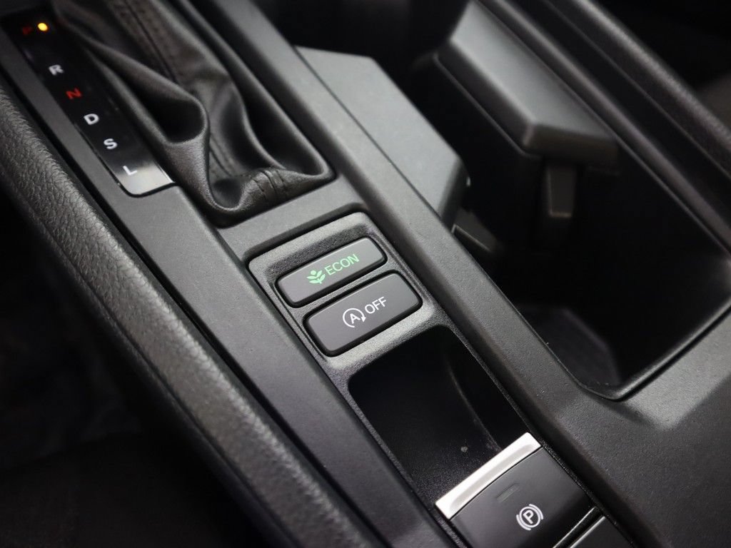 Used 2023 Honda Accord LX image 44