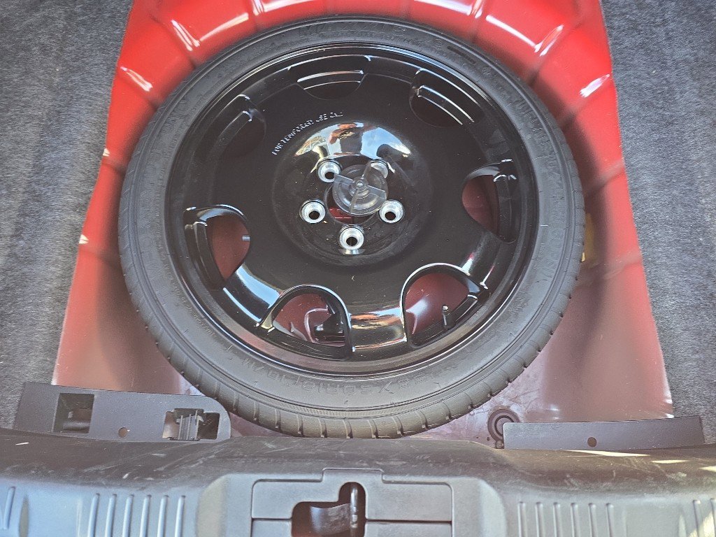 Used 2018 Ford Mustang Coupe image 25