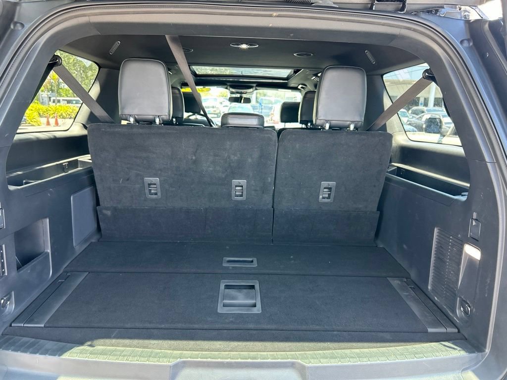 Used 2023 Ford Expedition Max Platinum AWD/4WD image 47