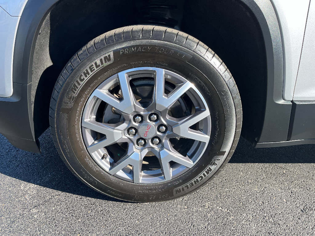 Used 2020 GMC Acadia SLT image 11