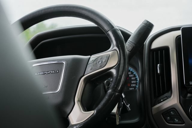 Used 2018 GMC Sierra 2500 Denali w/ Duramax Plus Package AWD/4WD image 46