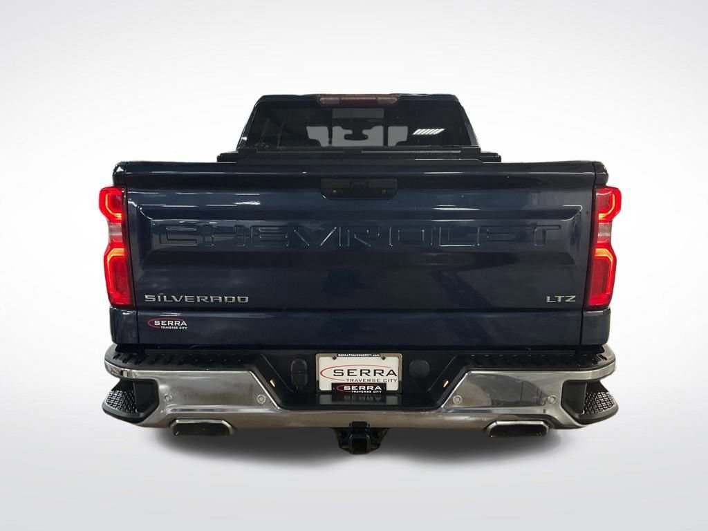 Used 2021 Chevrolet Silverado 1500 LTZ w/ LTZ Premium Package image 4