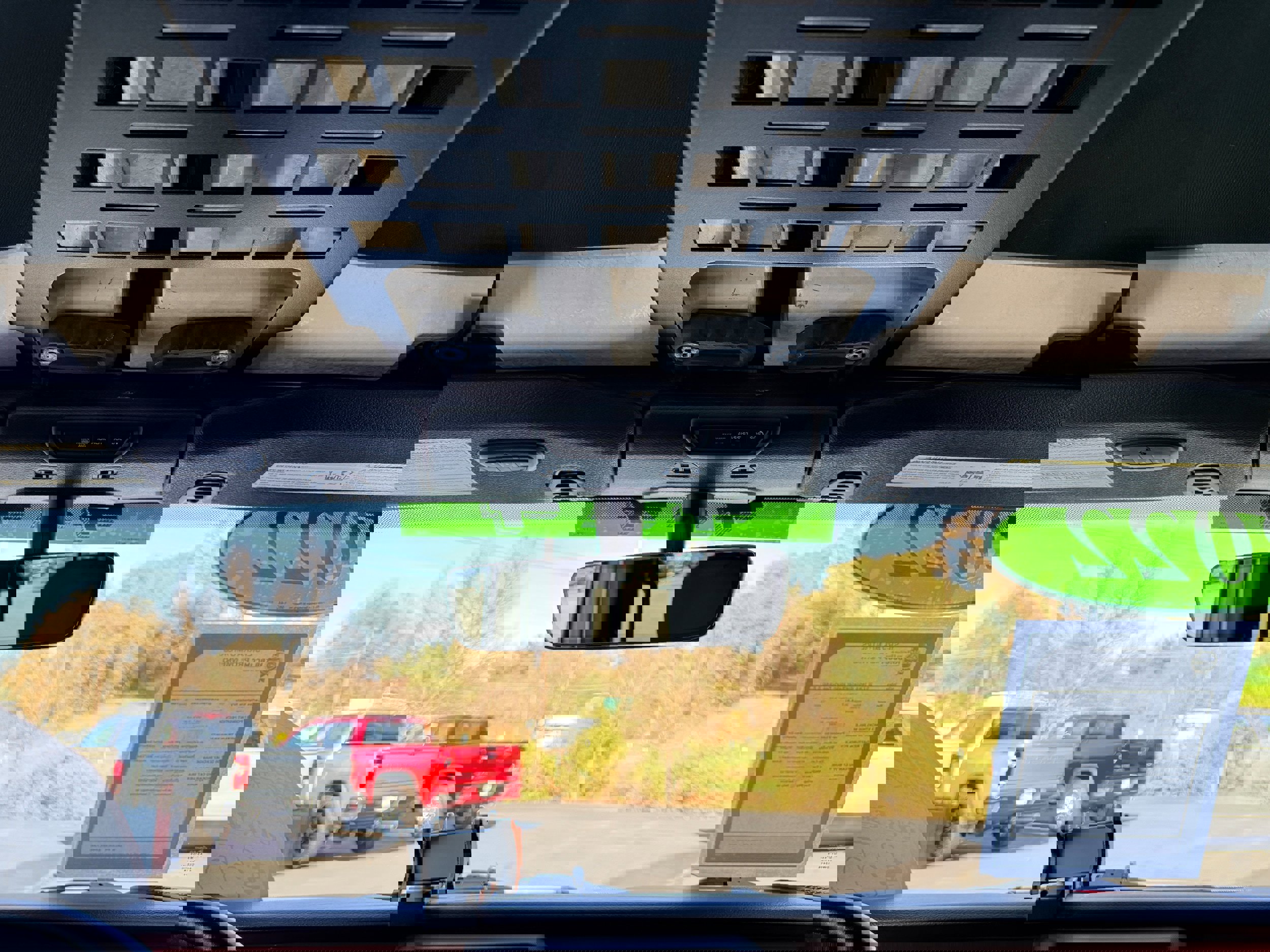 Used 2022 Jeep Gladiator Rubicon w/ Cold Weather Group image 19