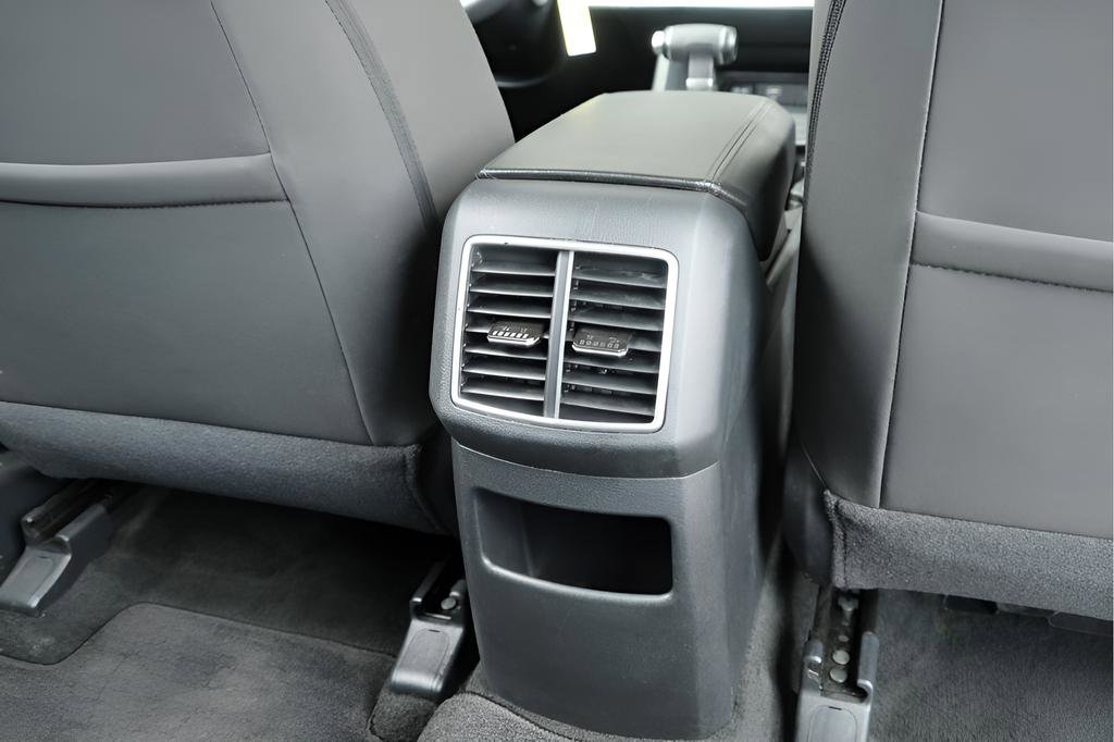 Used 2024 Kia Sportage LX image 25