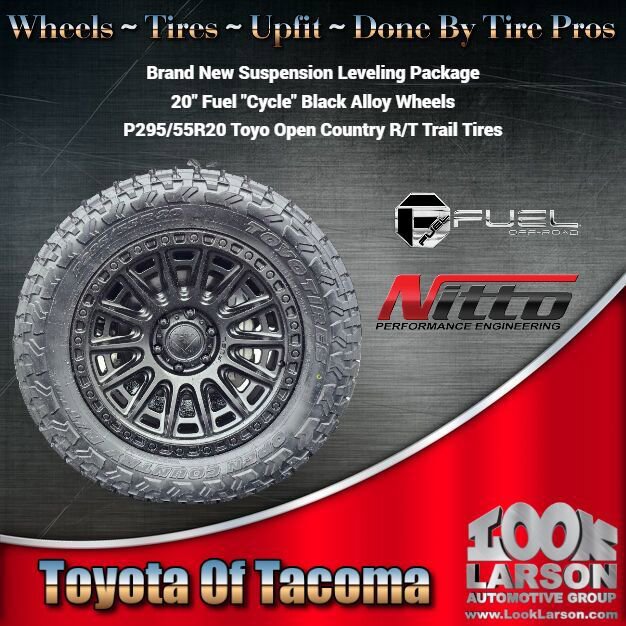 Used 2021 Chevrolet Silverado 1500 High Country w/ Technology Package image 12