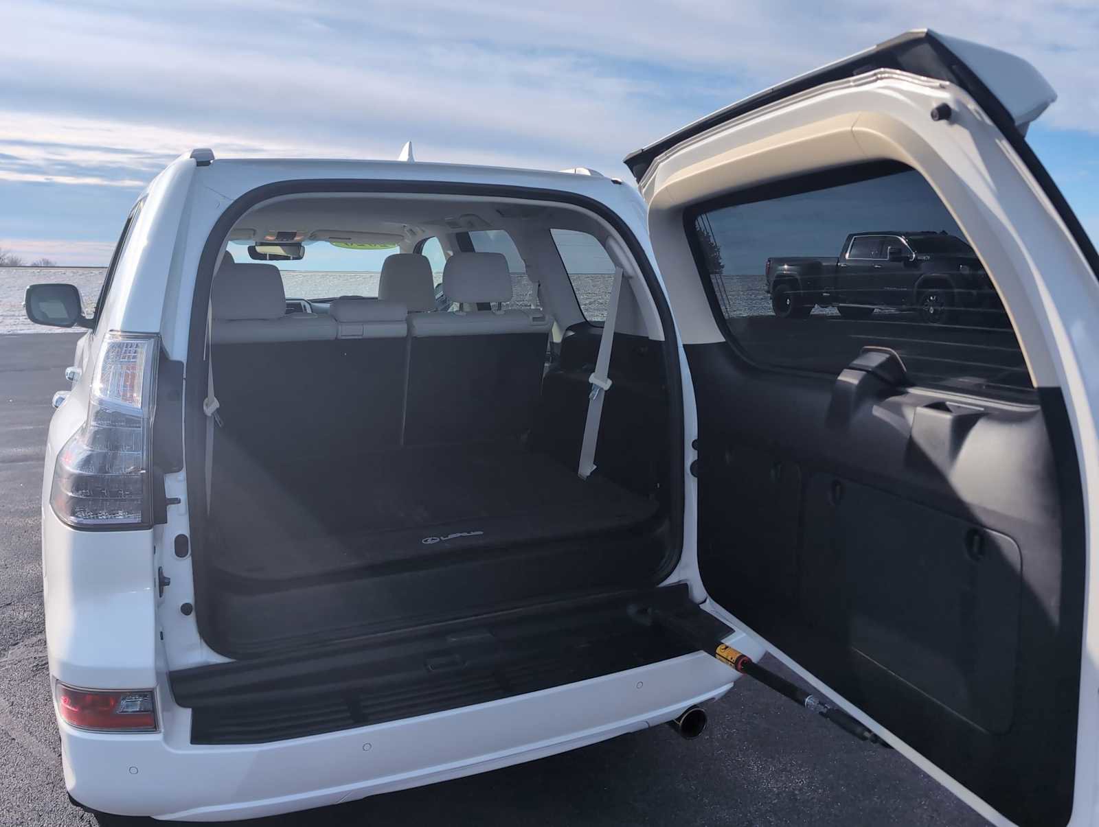 Used 2020 Lexus GX 460 Premium image 26