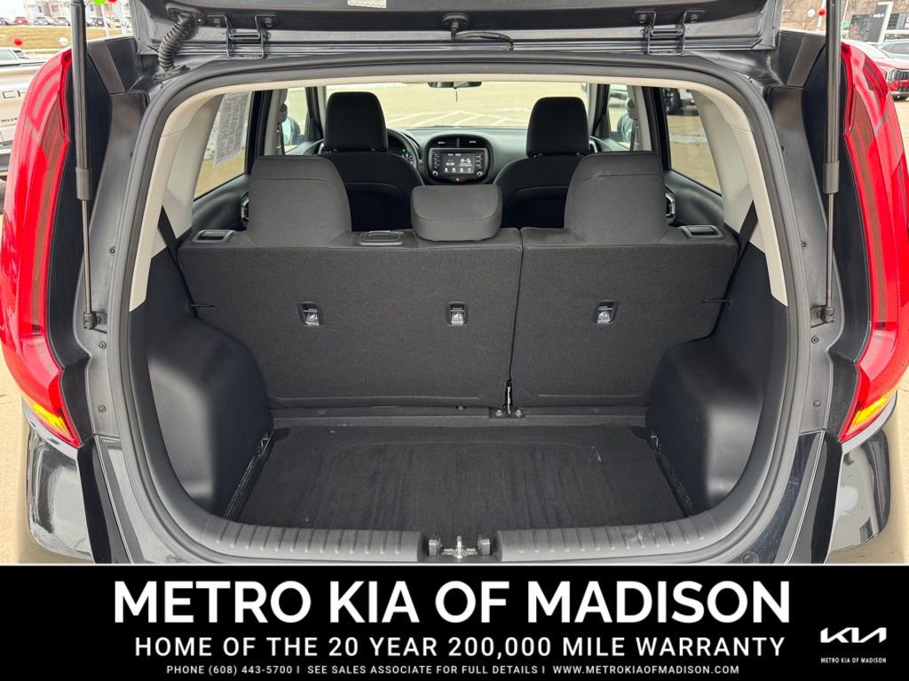 Used 2021 Kia Soul LX image 24