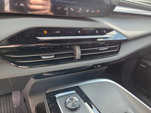 New 2026 Buick Enclave Sport Touring w/ Power Package image 26