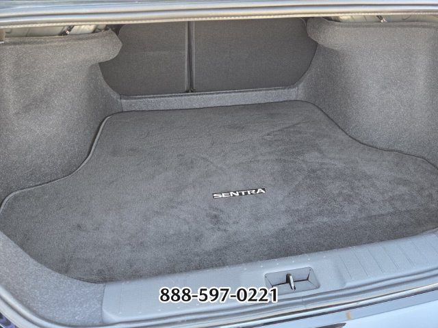 Used 2024 Nissan Sentra SV FWD image 14