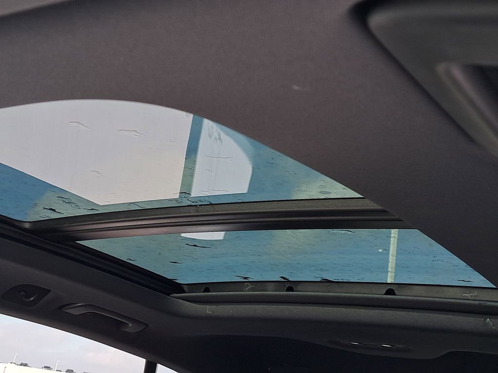 New 2026 Audi Q8 Premium Plus image 16