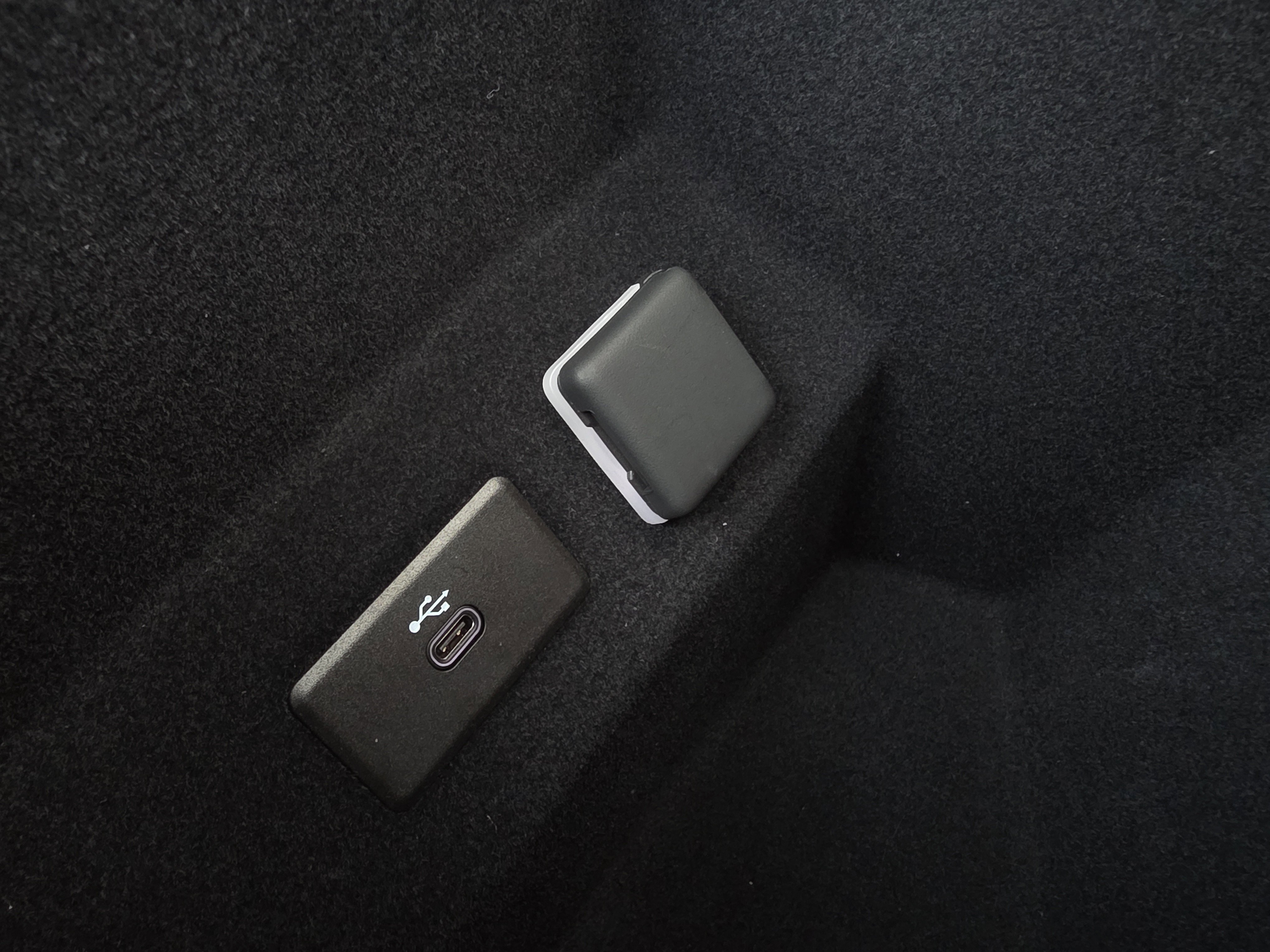 Used 2025 Cadillac Lyriq Sport image 32