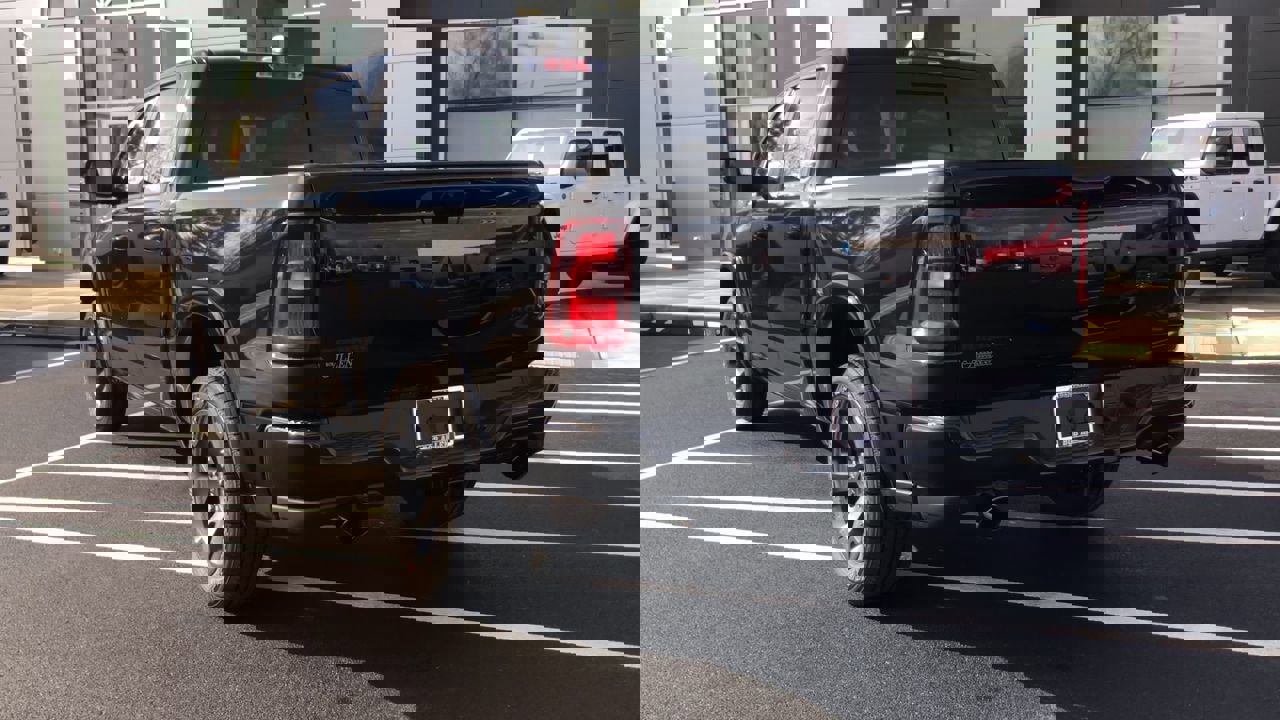 New 2026 RAM 1500 4x4 Crew Cab image 6