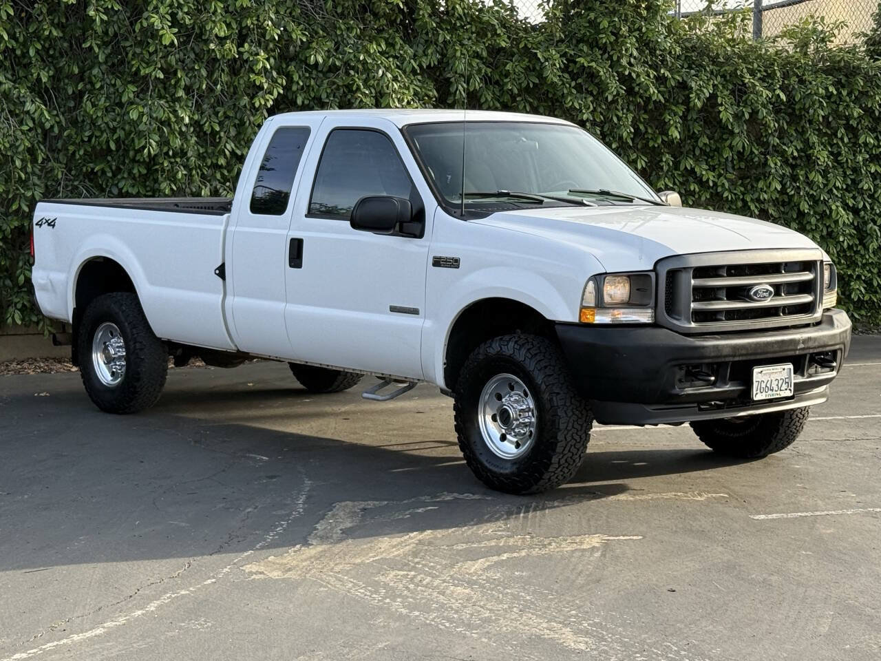 Used 2003 Ford F250 XL image 3