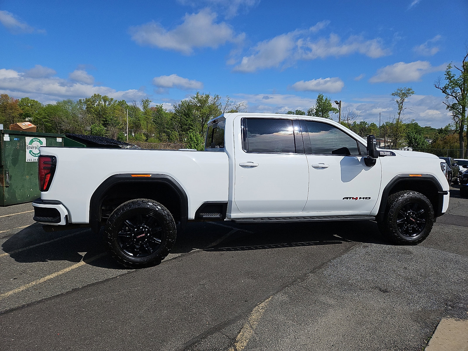 Used 2024 GMC Sierra 2500 AT4 w/ AT4 Premium Plus Package image 7