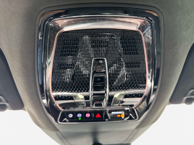 New 2026 Cadillac Escalade IQ Sport 2 w/ LPO, ONYX Package AWD/4WD image 24