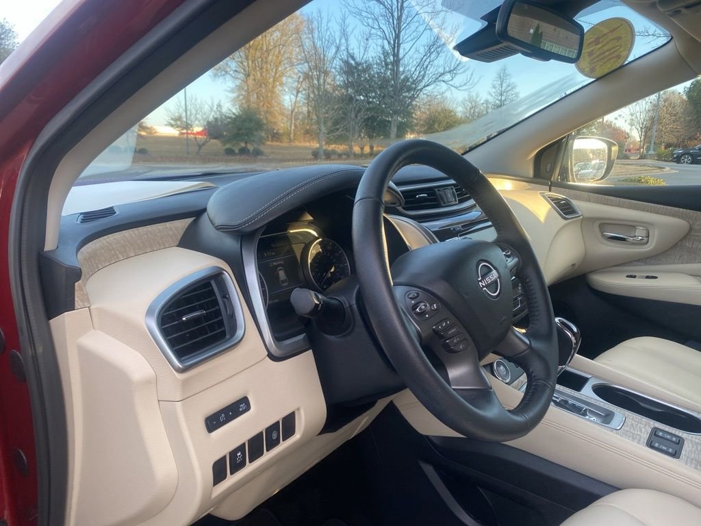 Used 2024 Nissan Murano SV image 14