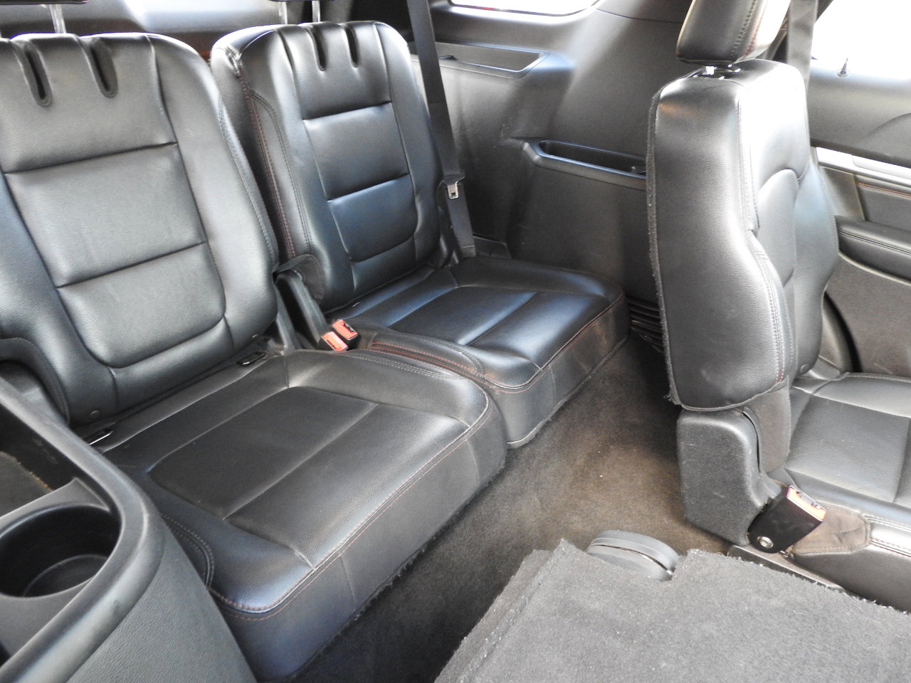 Used 2018 Ford Explorer Sport w/ Equipment Group 401A image 9