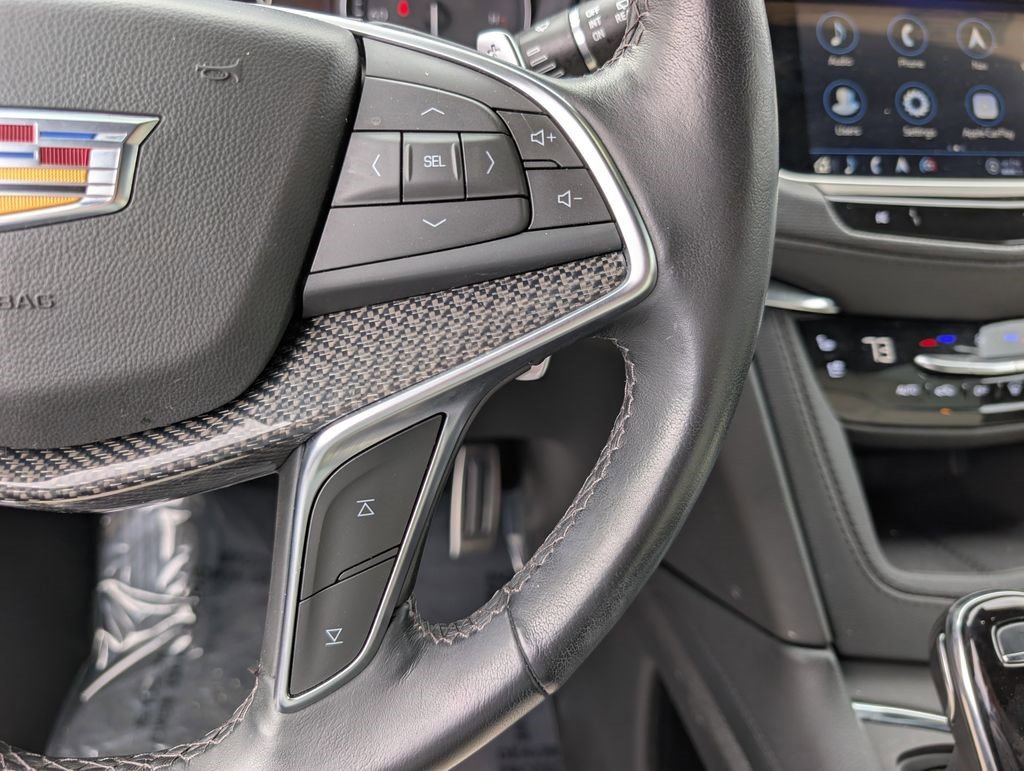 Certified 2025 Cadillac XT5 Sportv w/ Technology Package image 23