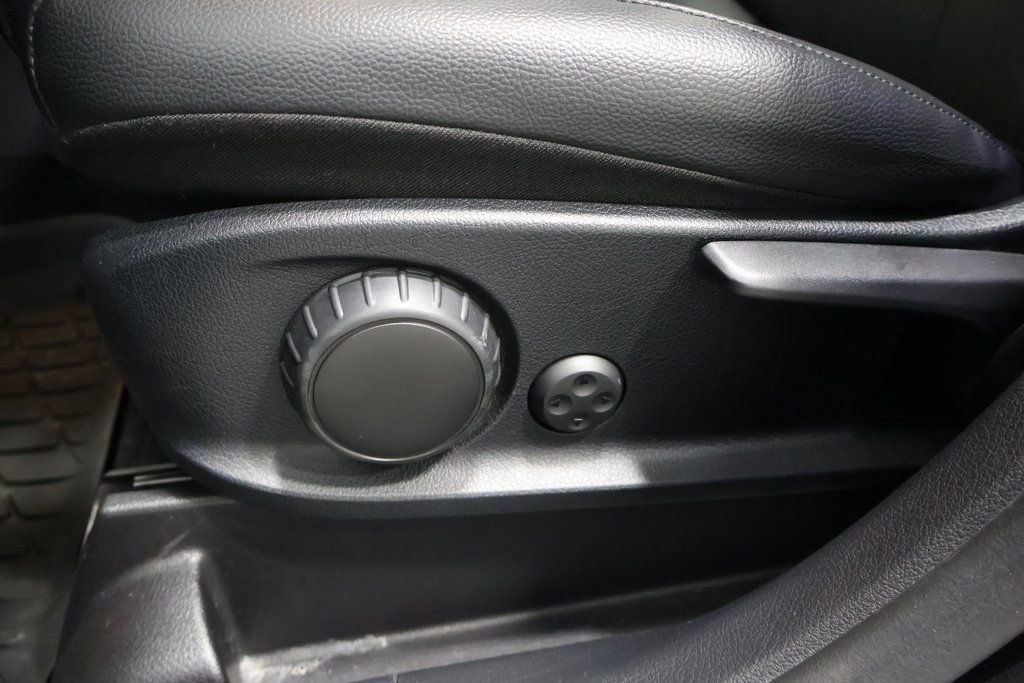 Certified 2022 Mercedes-Benz GLB 250 4MATIC image 14