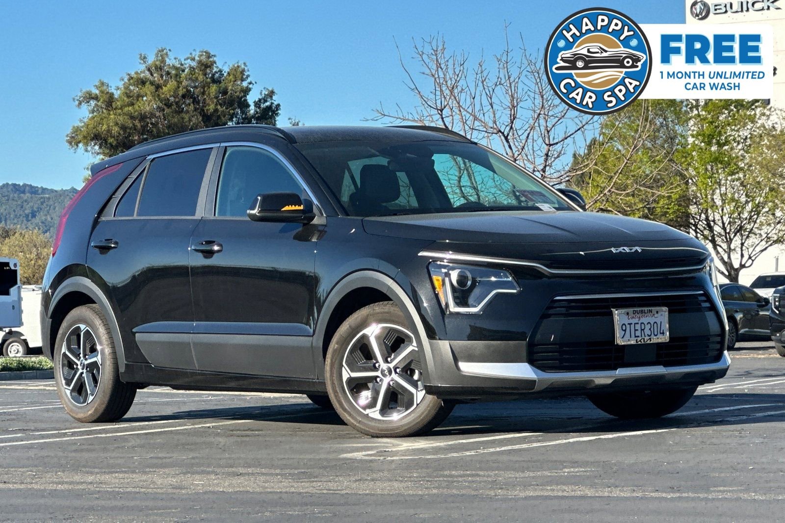 Certified 2025 Kia Niro EX w/ EX Cold Weather Package image 1