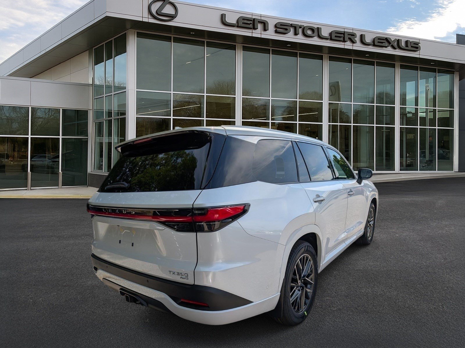 New 2026 Lexus TX 350 AWD image 2
