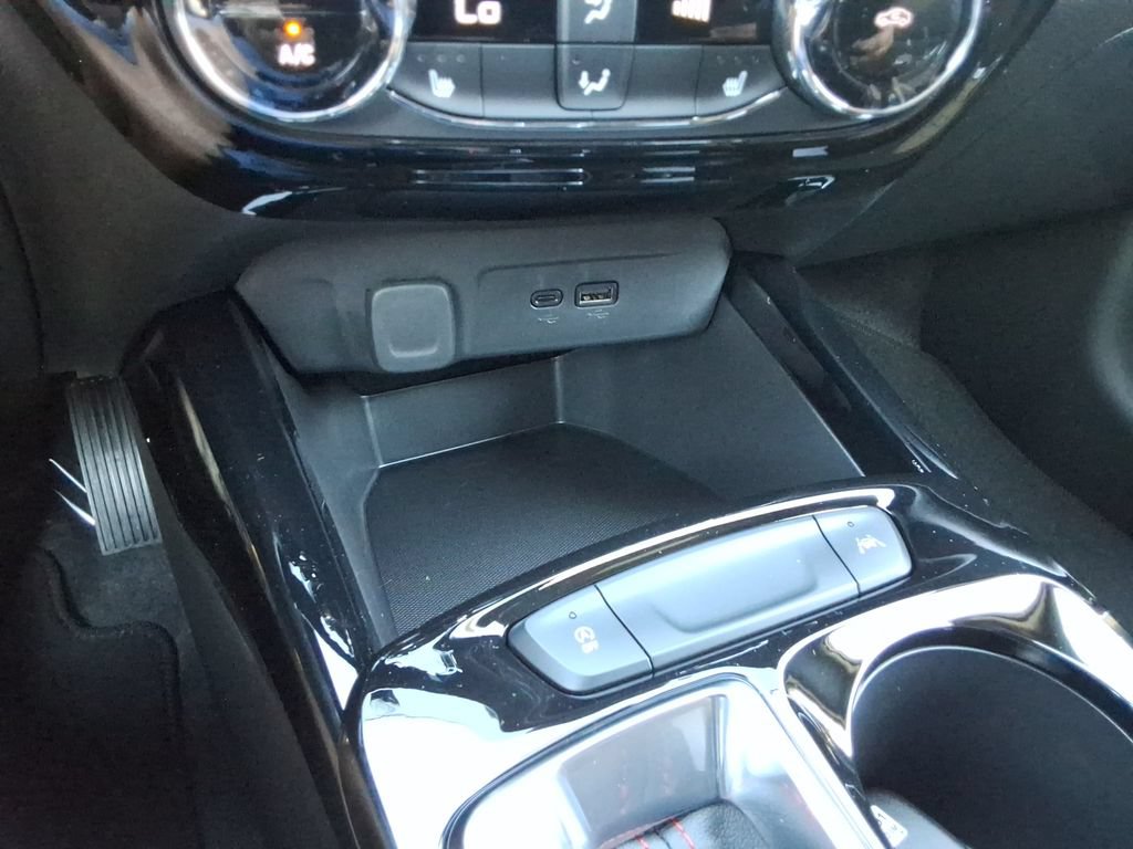 New 2026 Chevrolet Trax RS w/ Driver Confidence Package FWD image 30