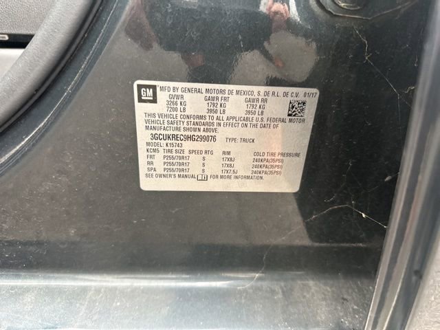 Used 2017 Chevrolet Silverado 1500 LT image 2