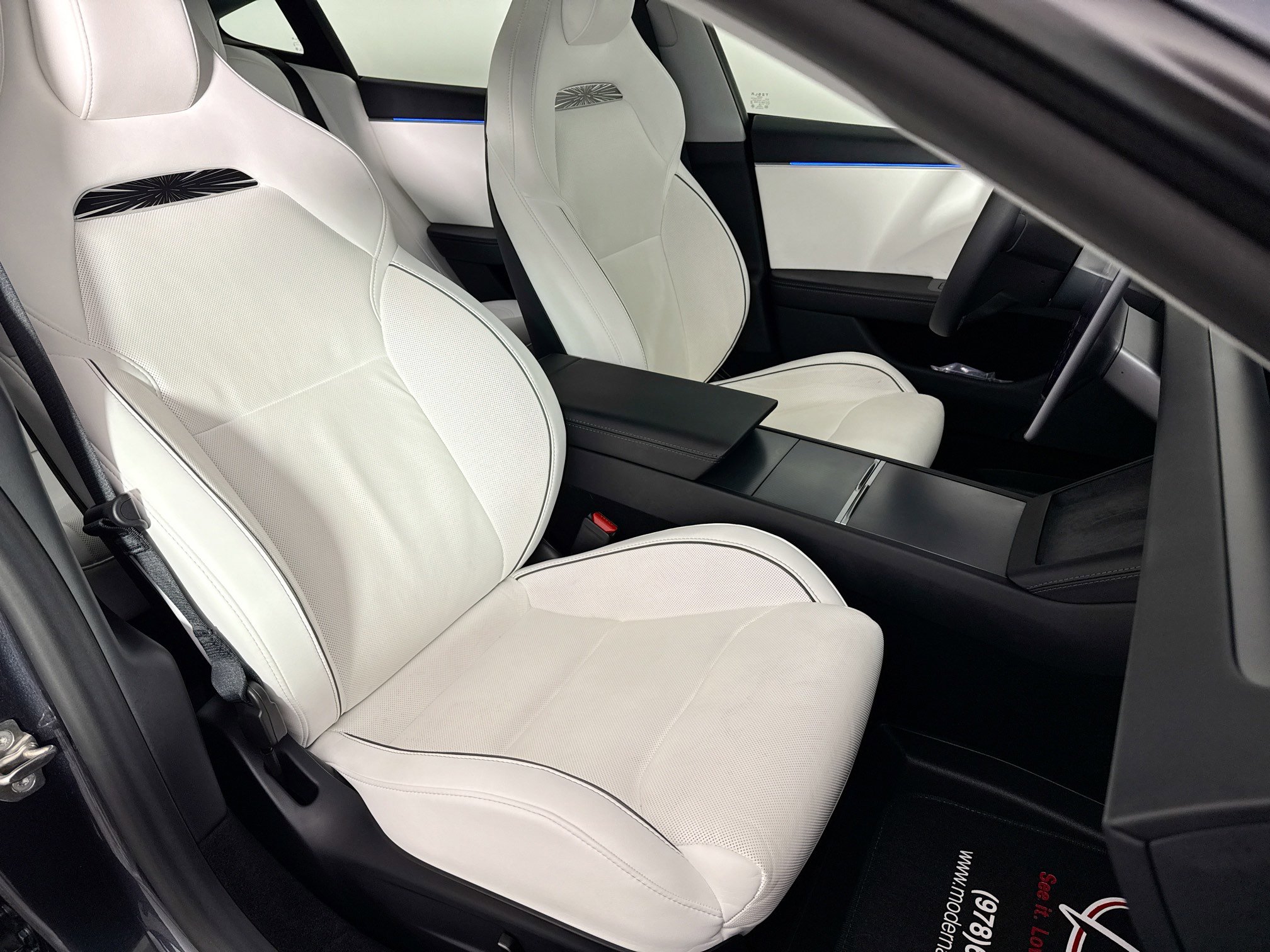 Used 2024 Tesla Model 3 Performance image 34