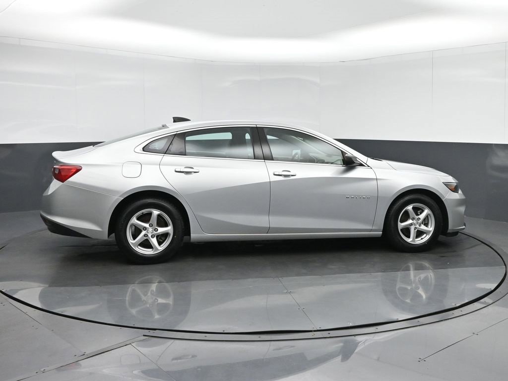 Used 2016 Chevrolet Malibu LS image 8