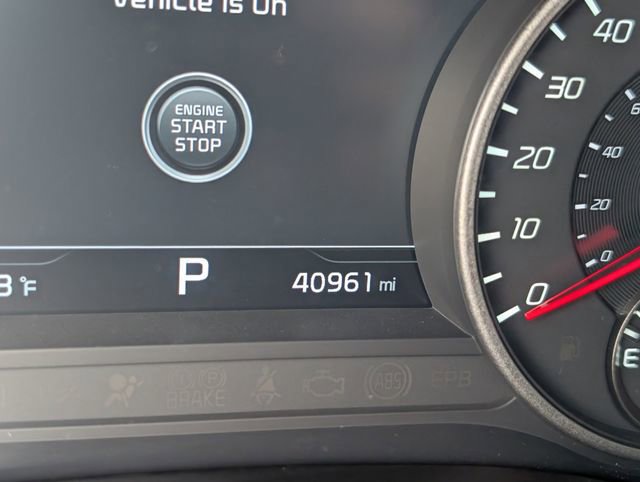 Used 2019 Kia Stinger GT2 image 16