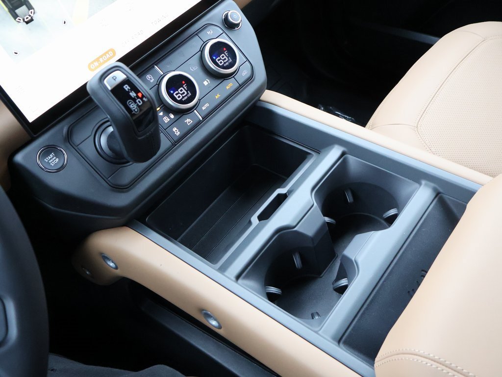 New 2026 Land Rover Defender 110 S AWD/4WD image 25