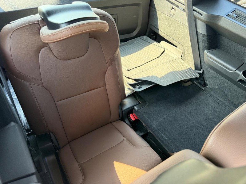 Certified 2023 Volvo XC90 B6 Plus w/ Protection Package image 12