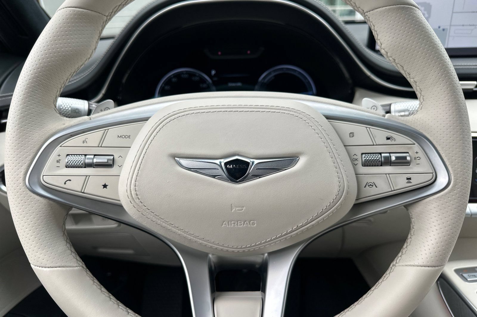 Used 2023 Genesis Electrified GV70 w/ Prestige Package AWD/4WD image 30