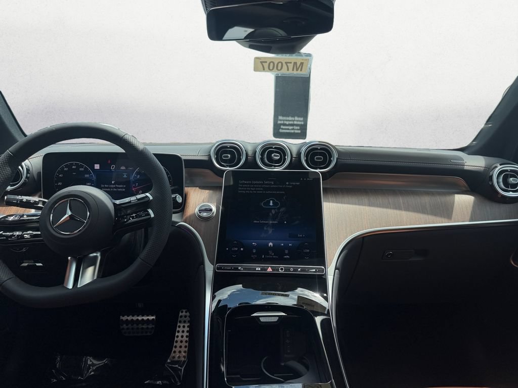 New 2026 Mercedes-Benz GLC 300 image 9