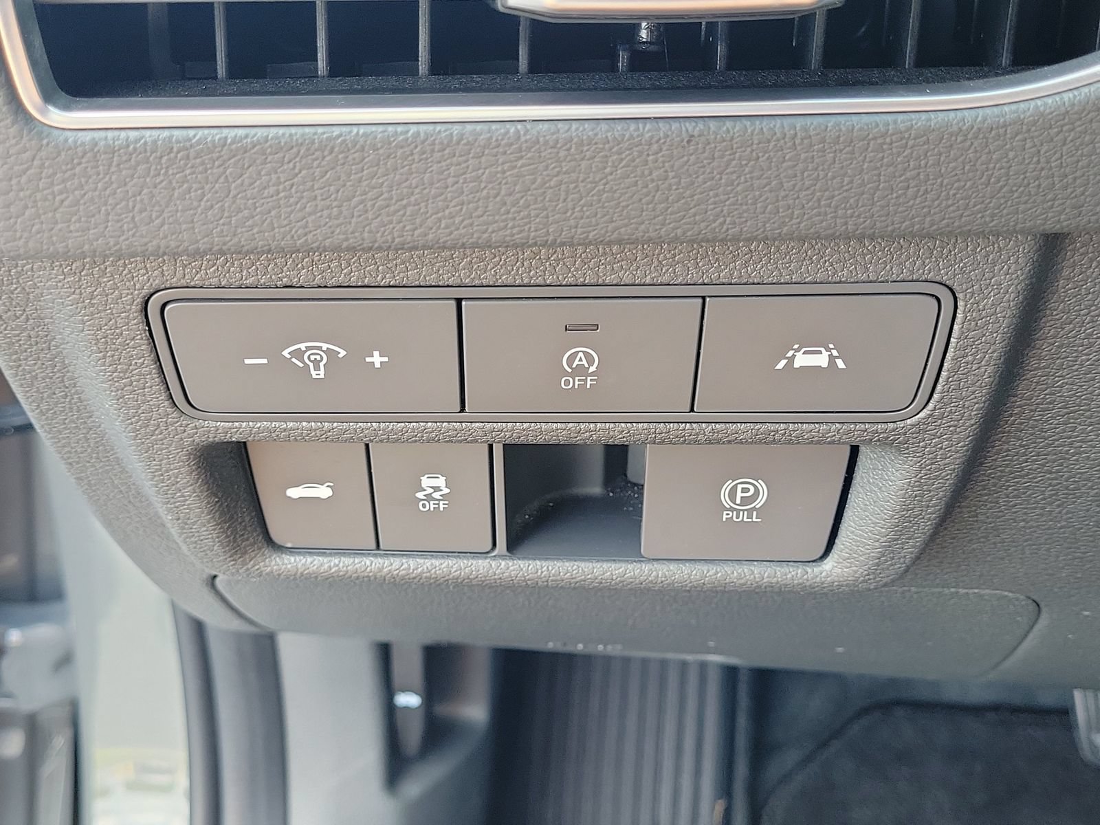 Used 2023 Hyundai Sonata SE FWD image 25