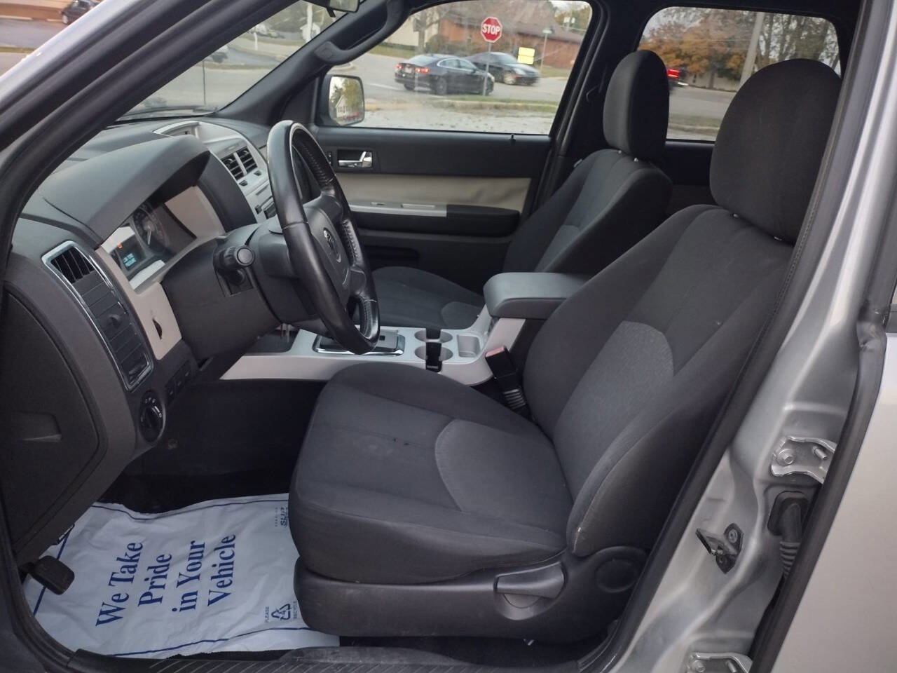 Used 2009 Mercury Mariner 4WD image 15