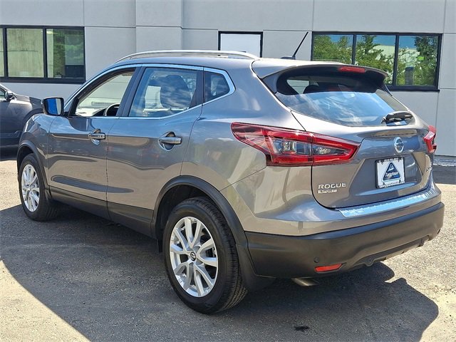 Used 2021 Nissan Rogue Sport SV image 4