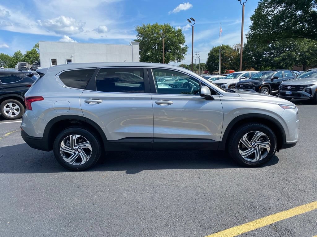 Certified 2023 Hyundai Santa Fe SE AWD/4WD image 2