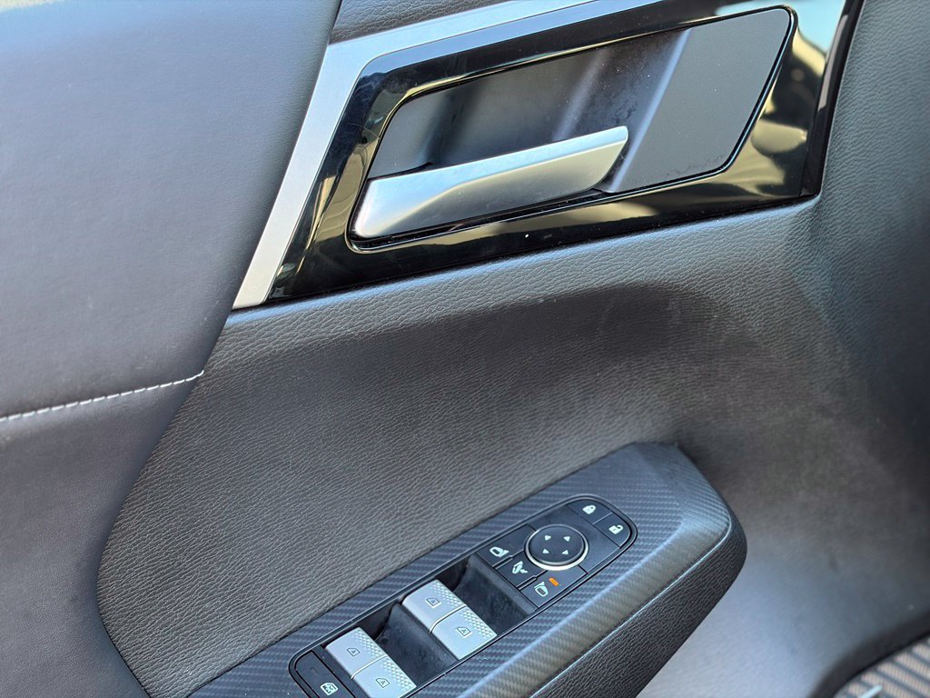 Used 2025 Mitsubishi Outlander SE AWD/4WD image 19