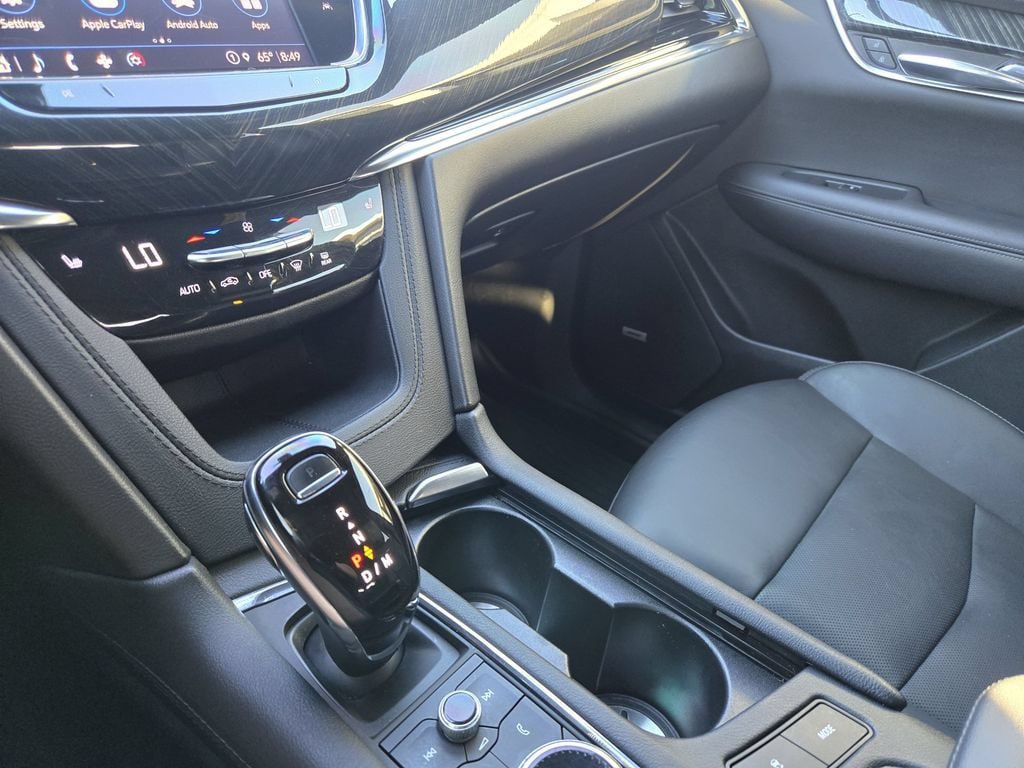 Certified 2022 Cadillac XT6 Premium Luxury AWD/4WD image 12