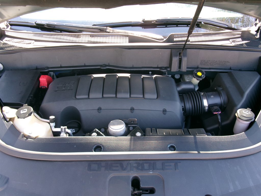 Used 2009 Chevrolet Traverse LT image 48