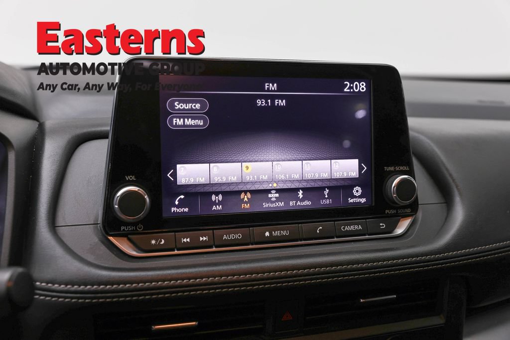 Used 2024 Nissan Rogue SV AWD/4WD image 18
