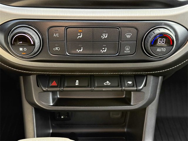 Used 2019 GMC Canyon SLE w/ Elevation Edition image 4