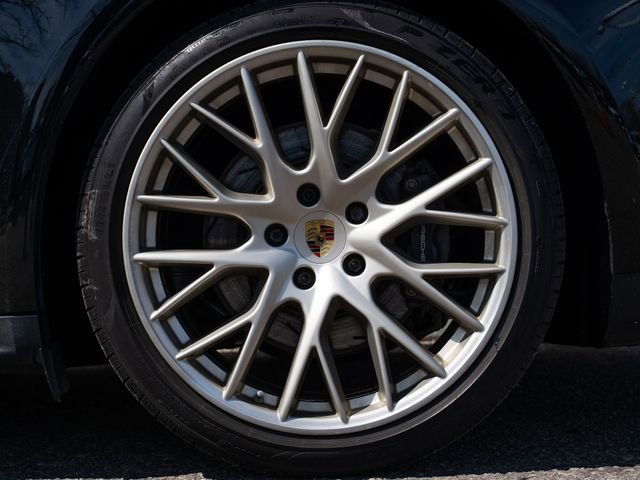 Certified 2020 Porsche Panamera 4 image 13