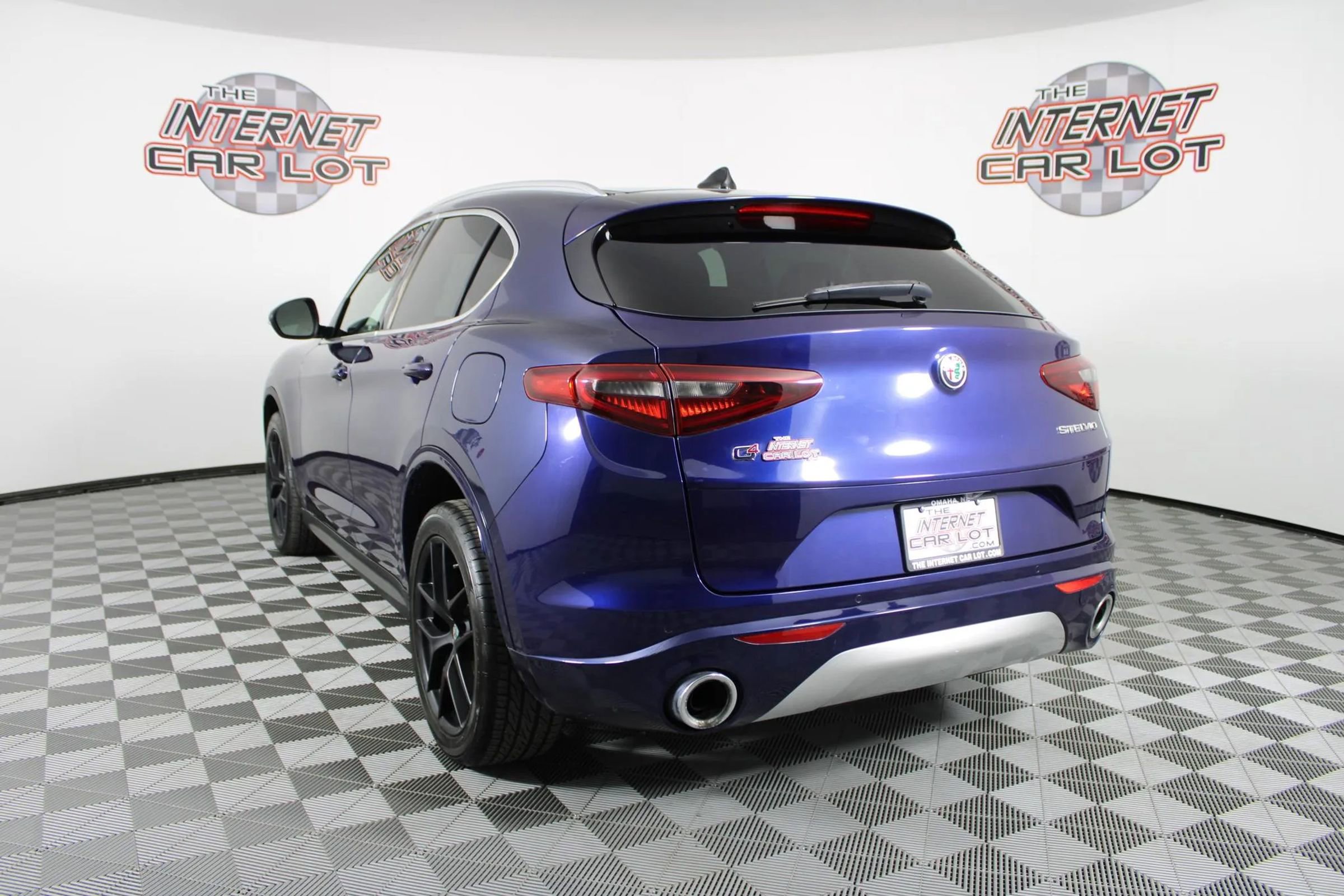 Used 2019 Alfa Romeo Stelvio Ti image 5