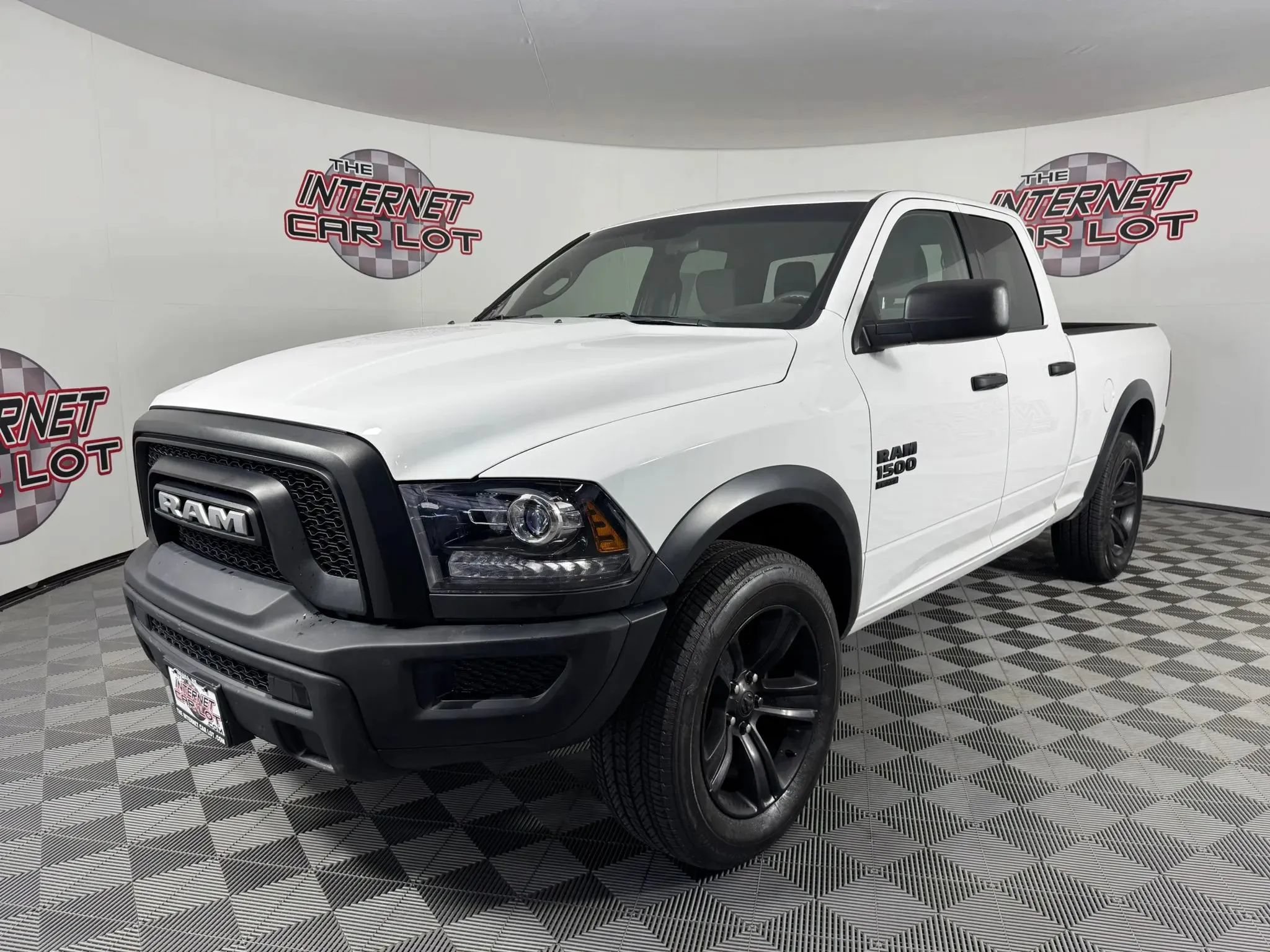 Used 2022 RAM 1500 Warlock AWD/4WD image 3