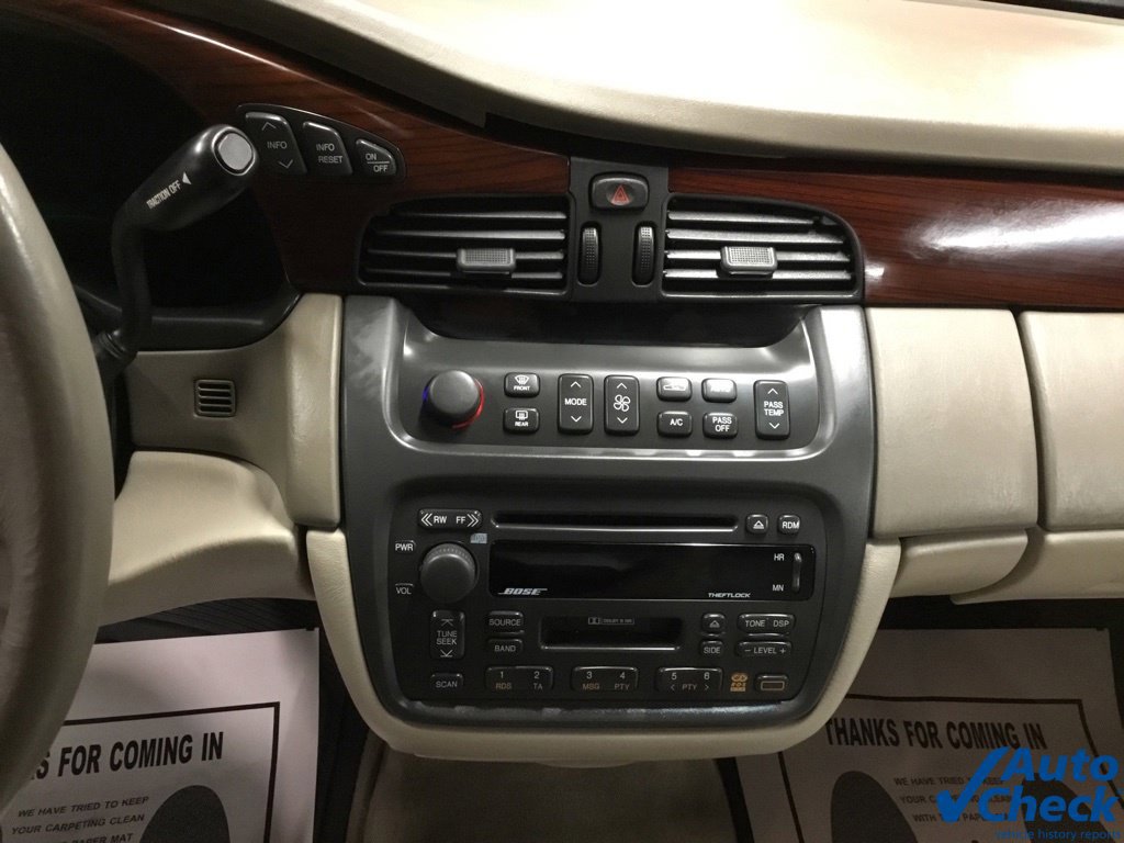 Used 2000 Cadillac De Ville DHS w/ Safety/Security Pkg FWD image 49