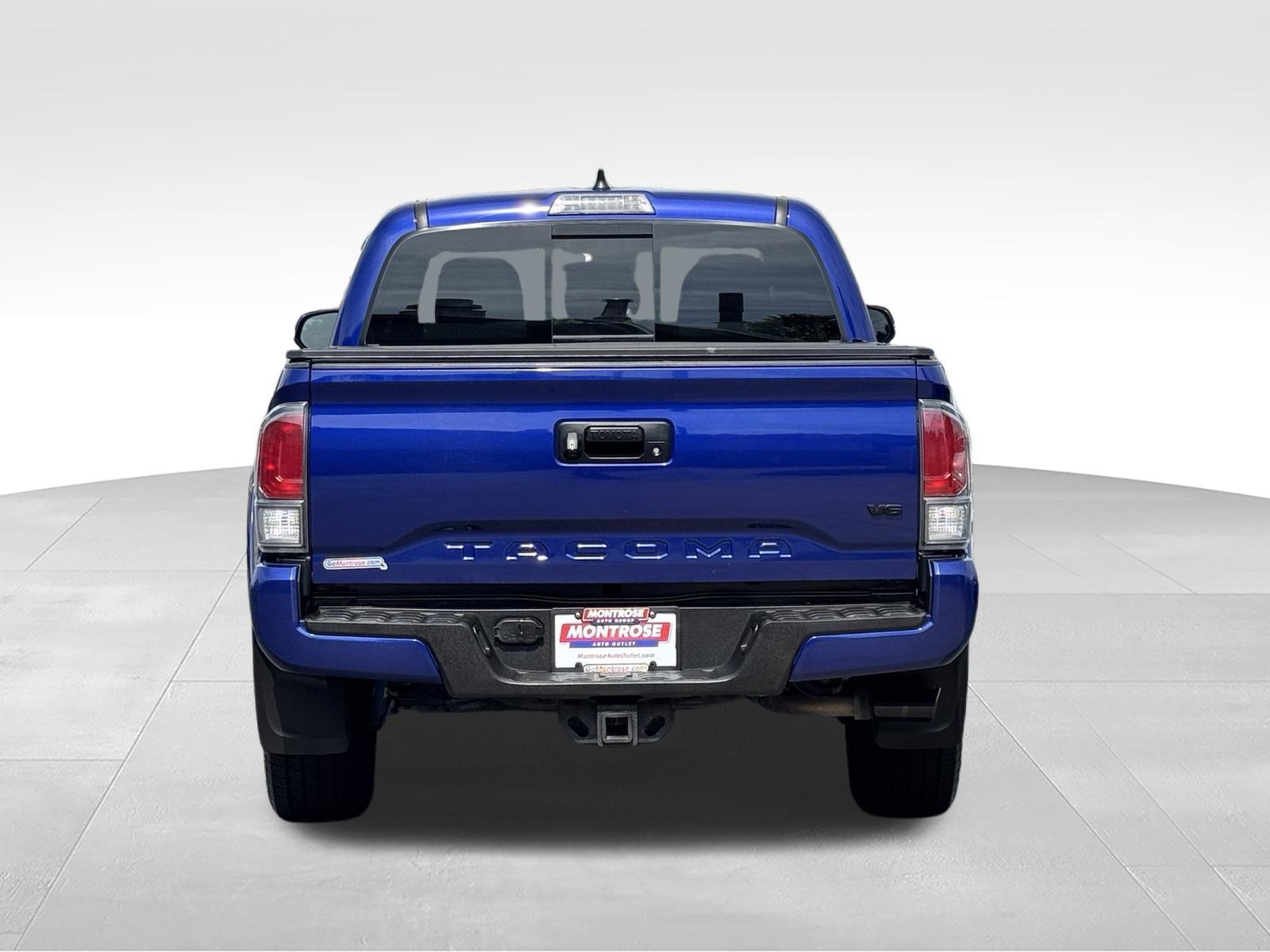 Used 2022 Toyota Tacoma TRD Sport AWD/4WD image 6